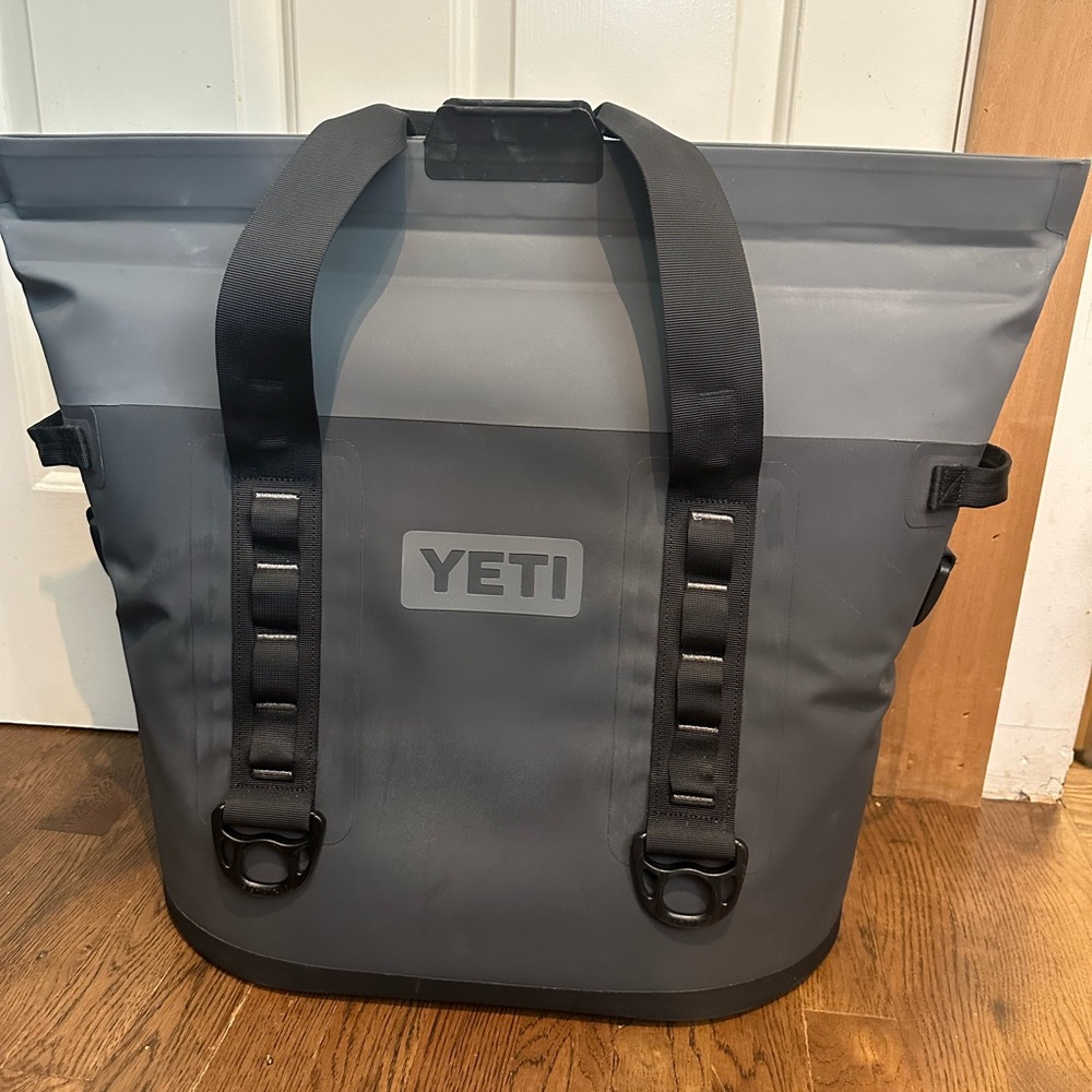 Yeti hoper
